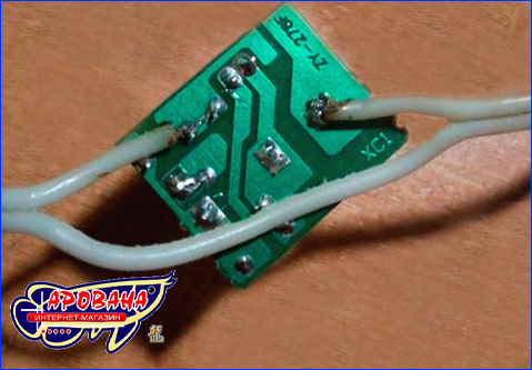 Плата и подключения регулятора AQUAXER Dimmer 220 V. Диммер AQUAXER Dimmer 220 V (белый).
