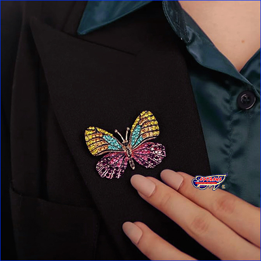 Брошка «Метелик» - це ідеальний подарунок. Брошка метелик, Butterfly gold-violet, 4.5х3.5 см.