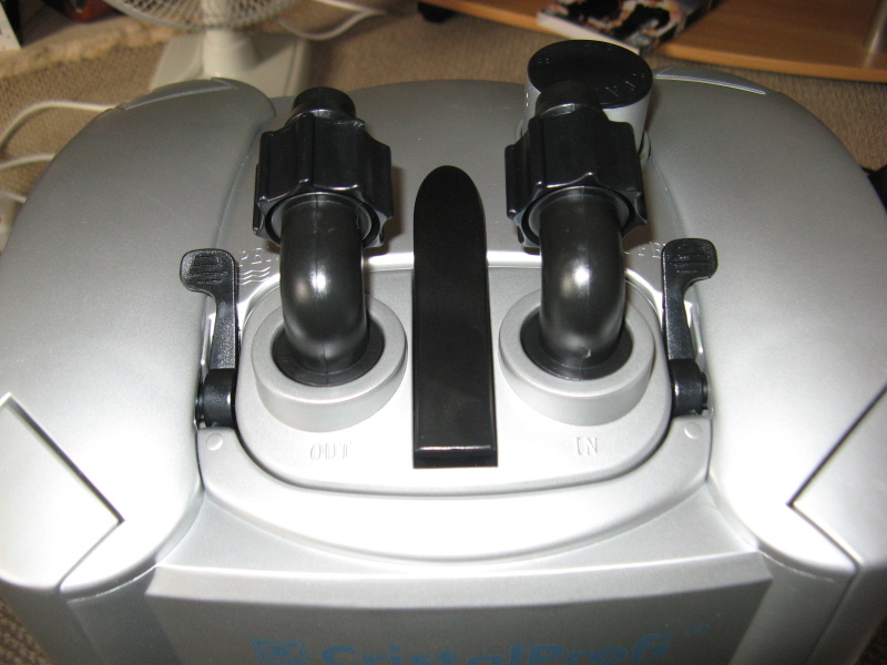    JBL CristalProfi e1500 . 